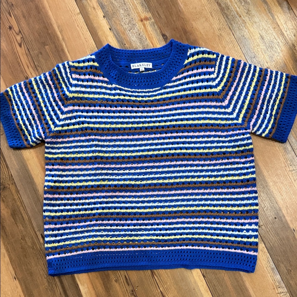 Short Sleeve Sweater